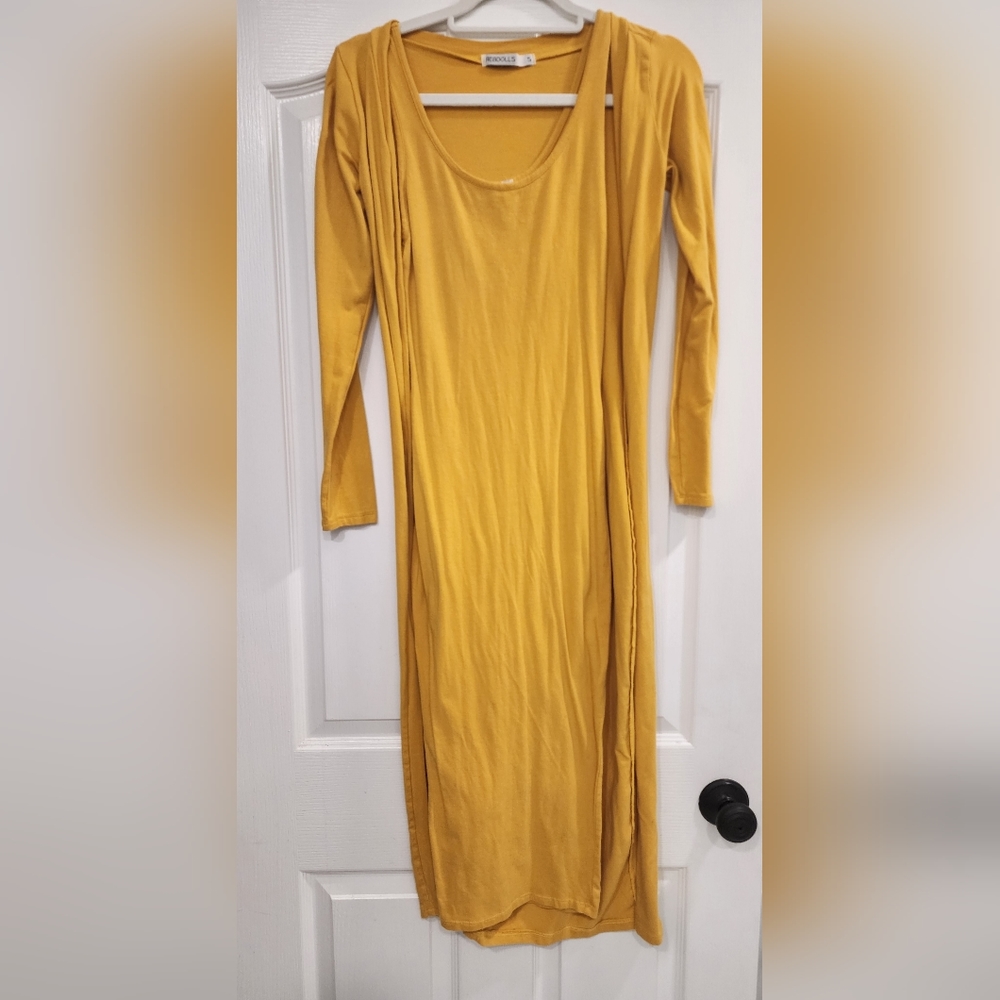 Golden yellow dress and shaw set